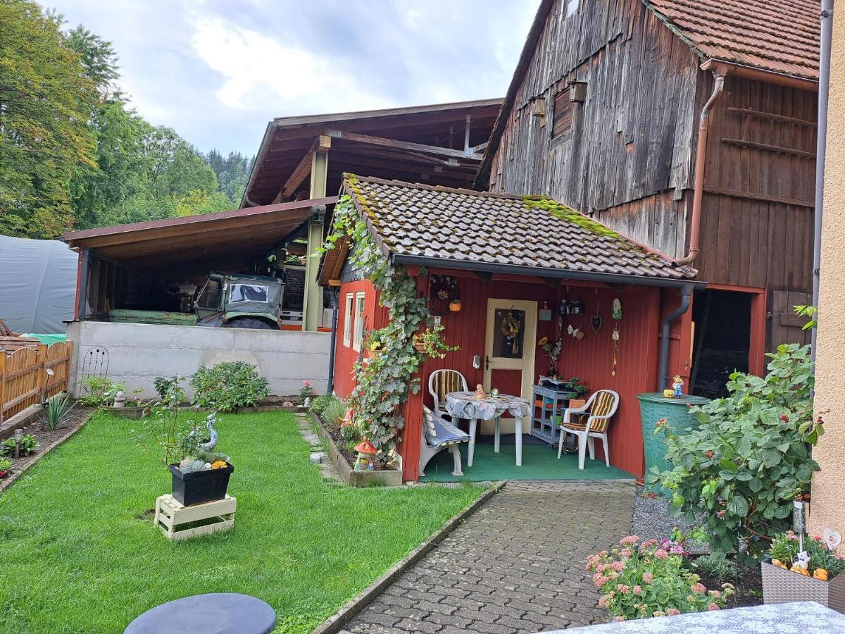 Ferienwohnung Sonja Mit Garten Und Freisitz Steinwiesen Bagian luar foto